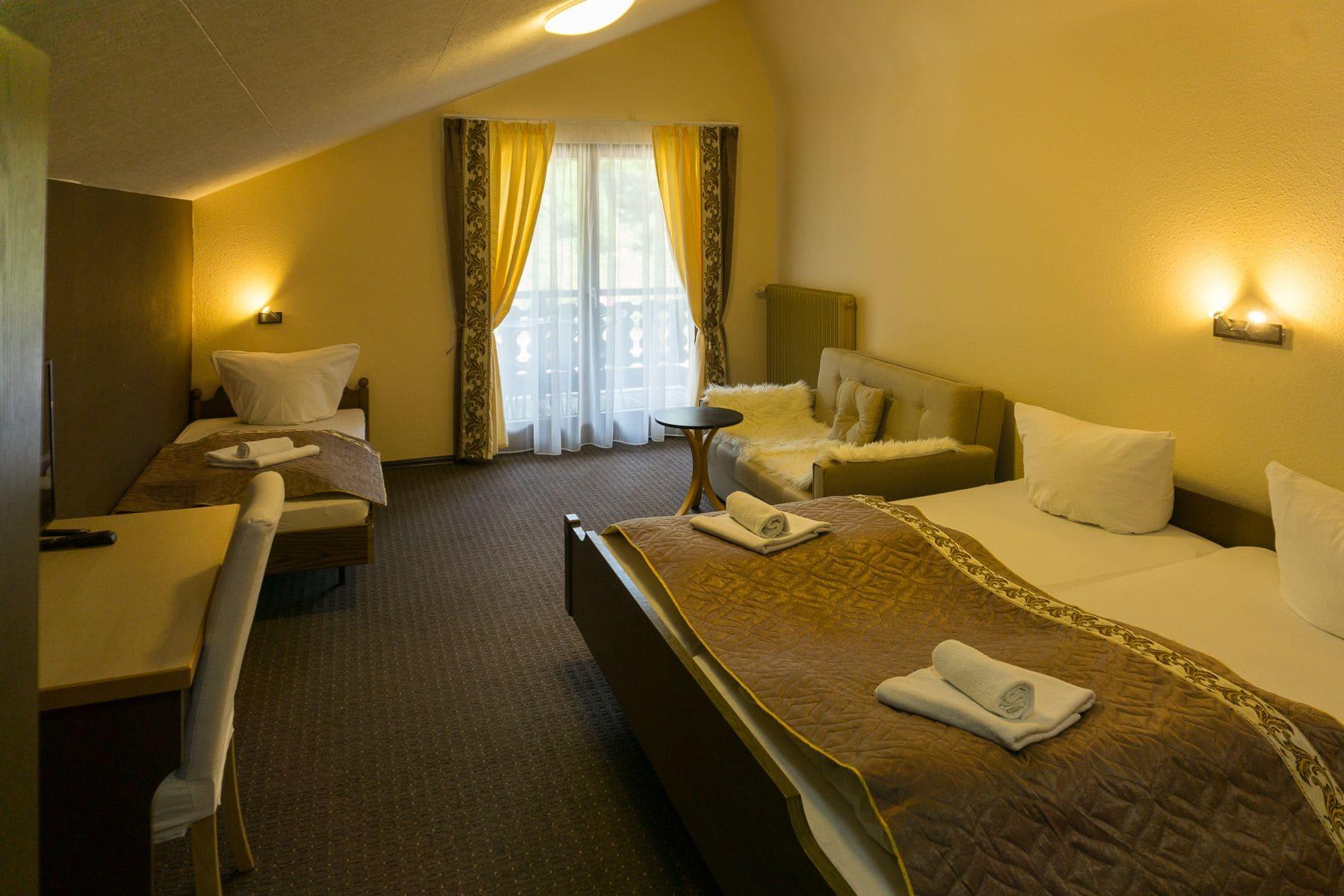 Kraehenbad Hotel Alpirsbach Zewnętrze zdjęcie