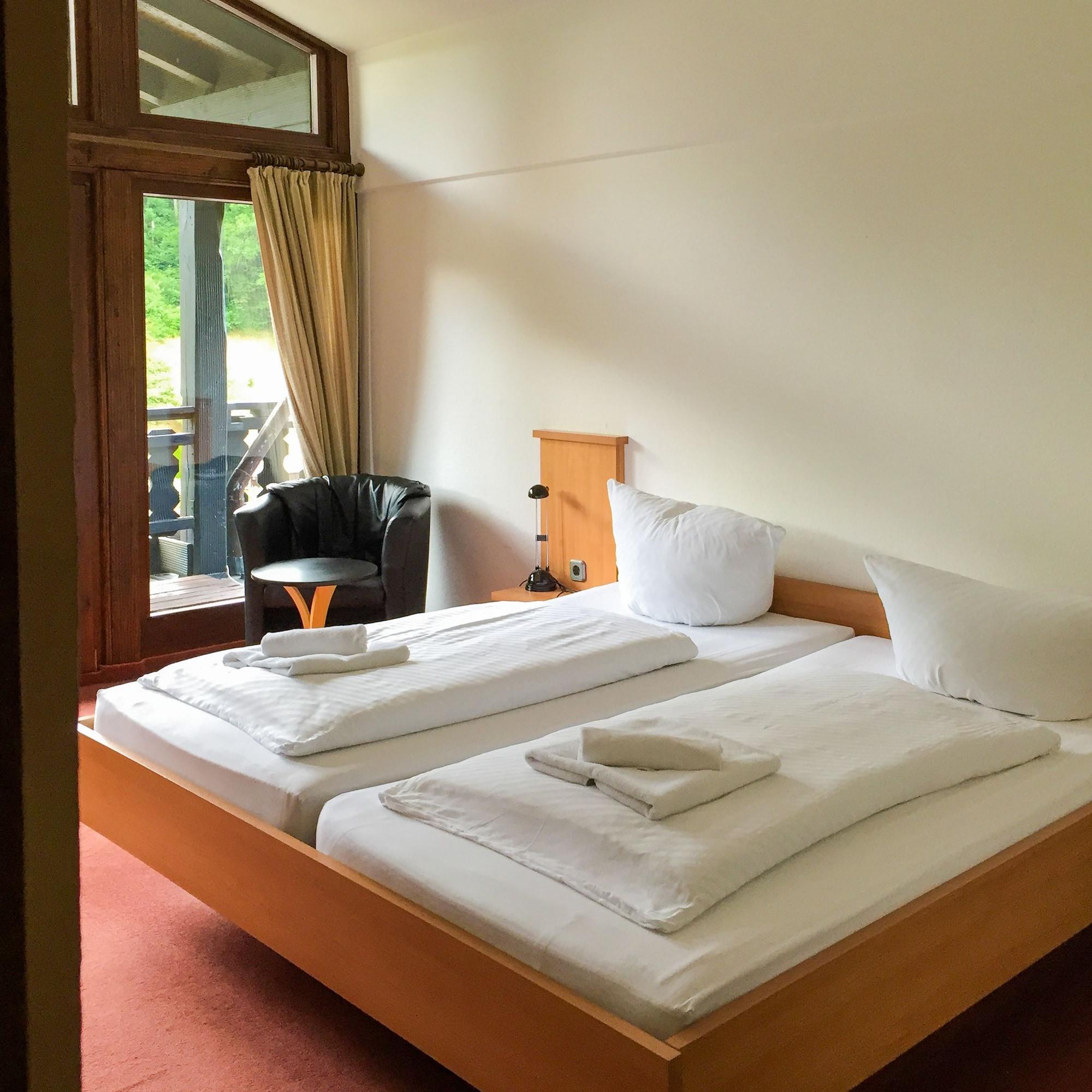 Kraehenbad Hotel Alpirsbach Zewnętrze zdjęcie