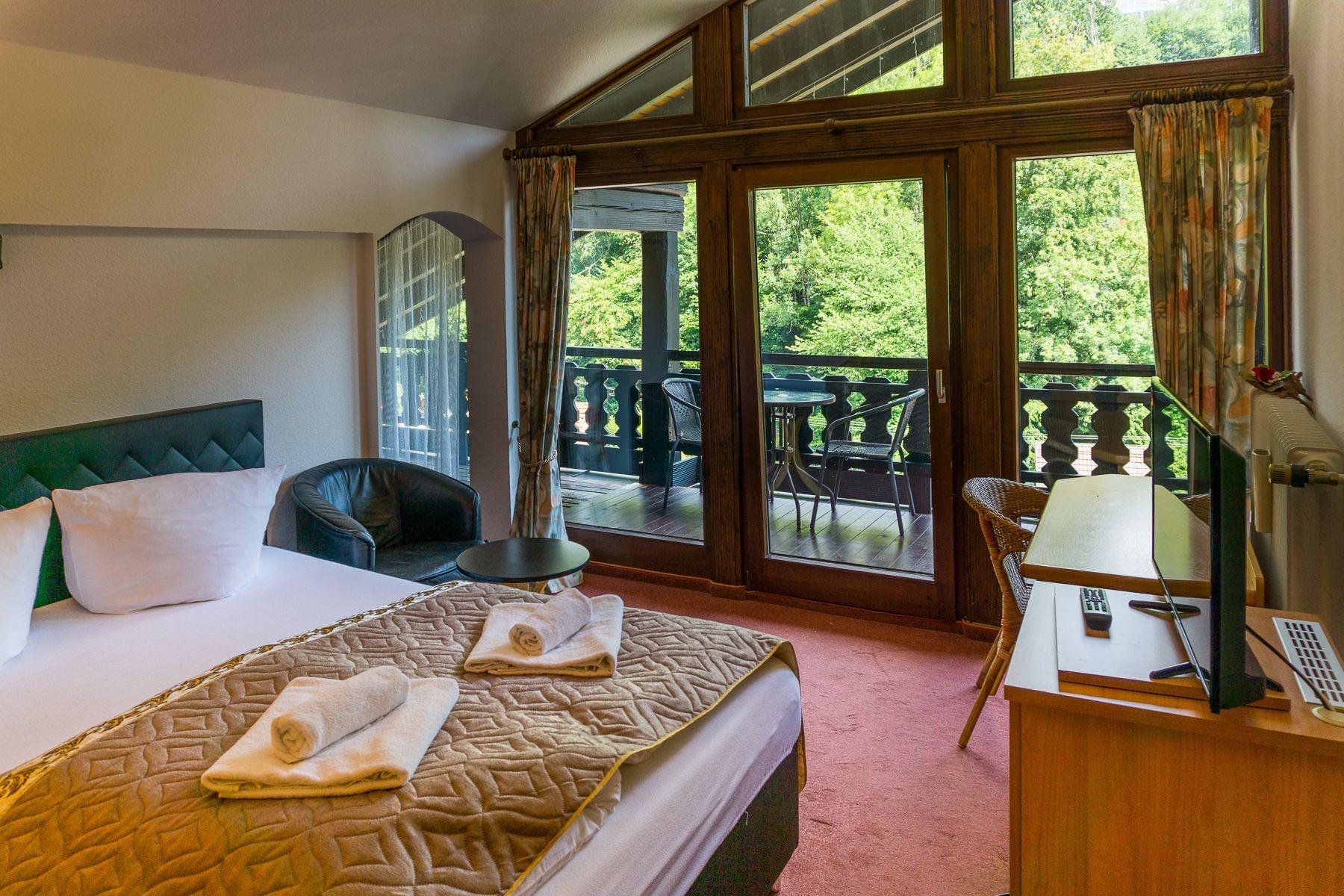 Kraehenbad Hotel Alpirsbach Zewnętrze zdjęcie