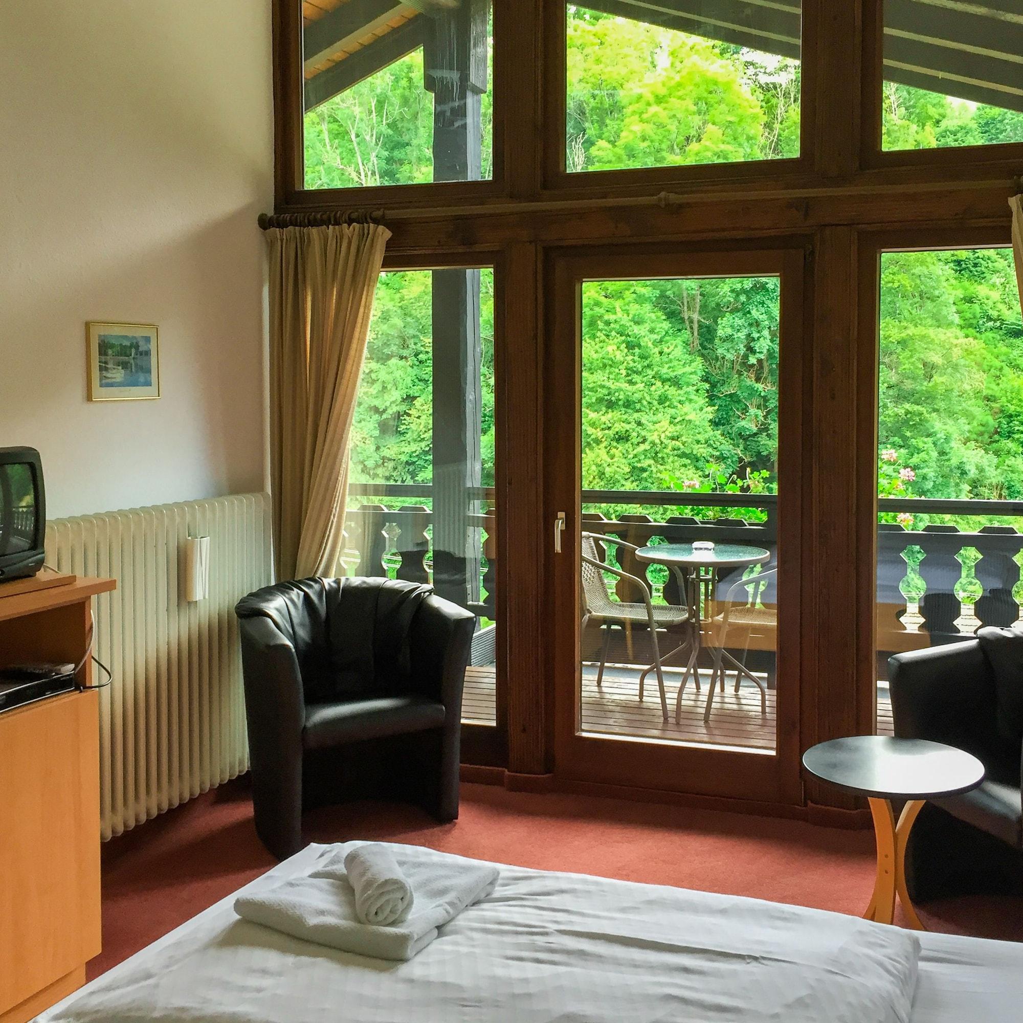 Kraehenbad Hotel Alpirsbach Zewnętrze zdjęcie