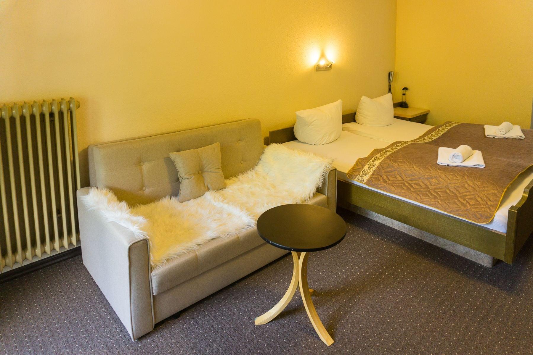 Kraehenbad Hotel Alpirsbach Zewnętrze zdjęcie